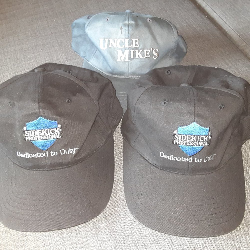 Lot 3 Caps: Uncle Mike's Hunt Better Shoot Better; Sidekick Dedicated to Duty LE